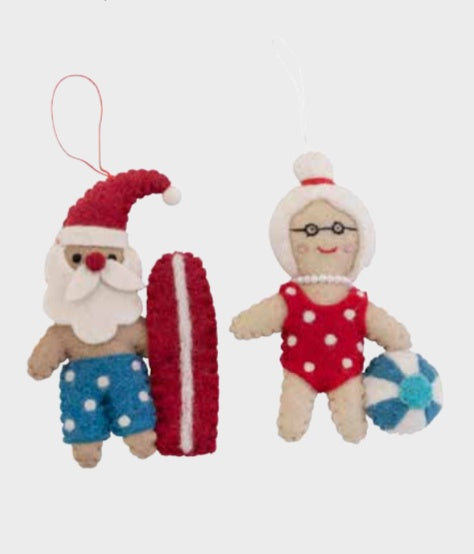 Pashom Mrs Claus with swimsuit and ball