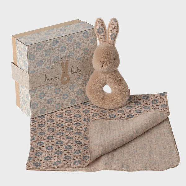 Maileg Rabbit Rattle Set cream peach
