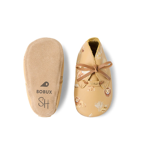 Roar Lace Up shoes