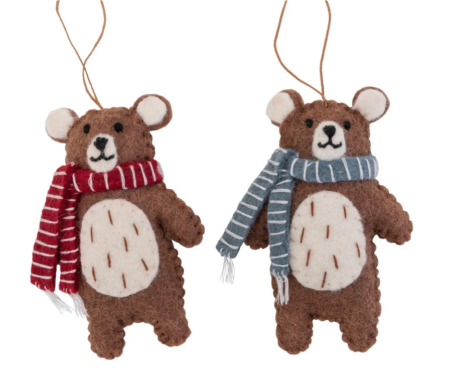 Pashom Christmas bears with scarves