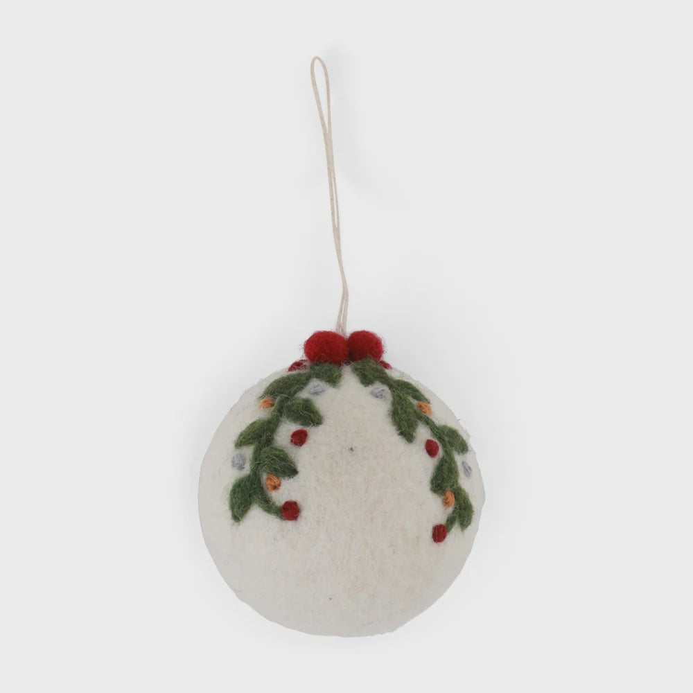 Christmas bauble garland