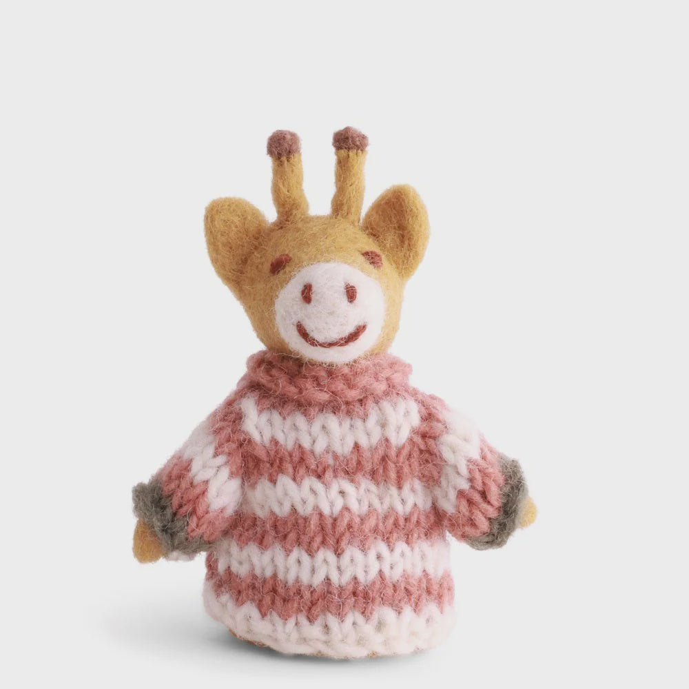 Gry & Sif felted finger puppet Giraffe
